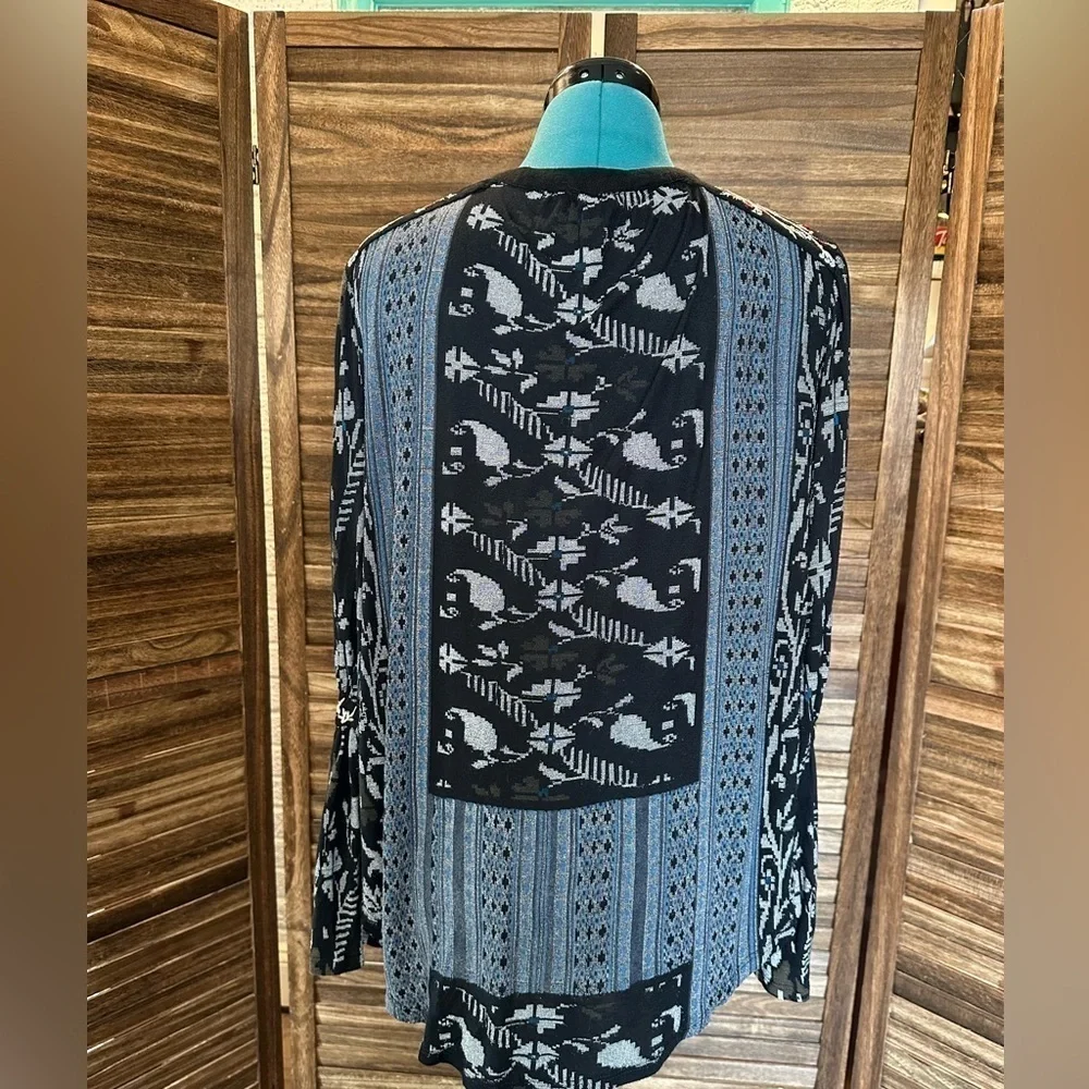 Lucky Brand Boho Witchy Embroidered Top - Picture 5 of 14